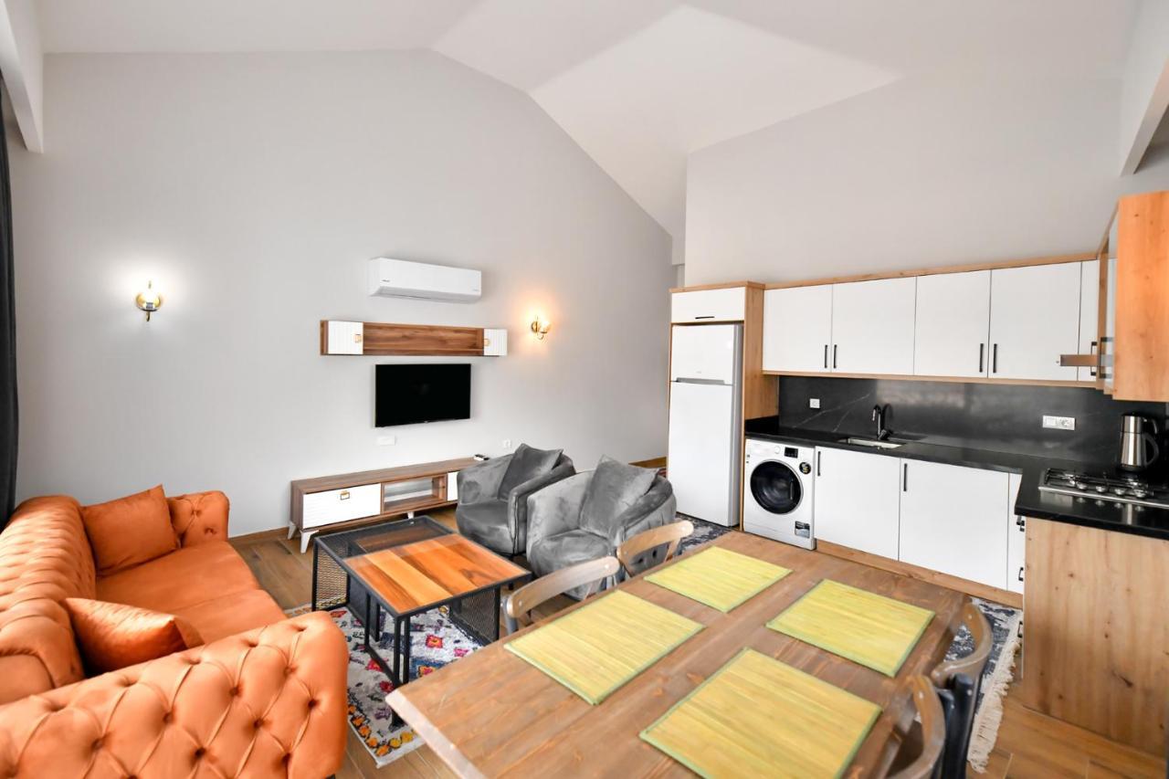 Red Moon Suites 费特希耶 外观 照片
