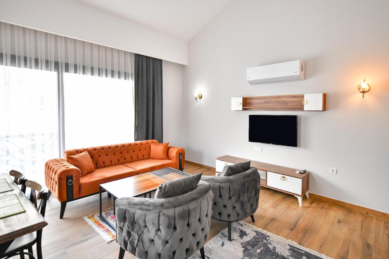 Red Moon Suites 费特希耶 外观 照片